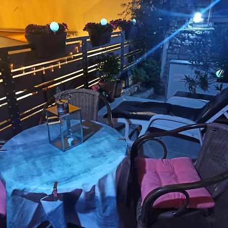 Apartment Sentimento Пула Екстериор снимка