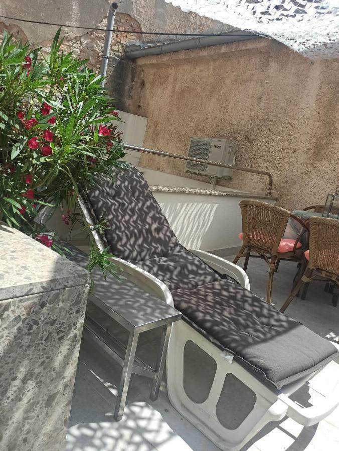 Apartment Sentimento Пула Екстериор снимка