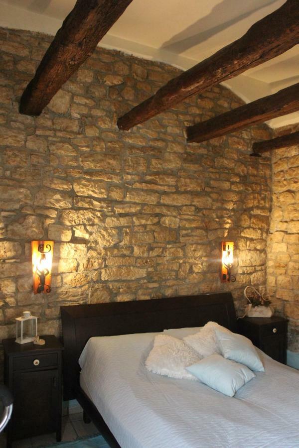 Apartment Sentimento Пула Екстериор снимка