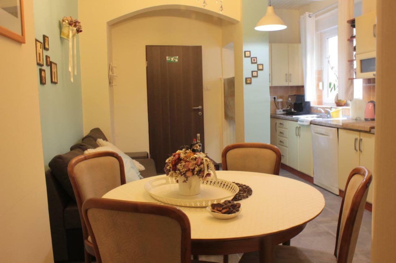 Apartment Sentimento Пула Екстериор снимка