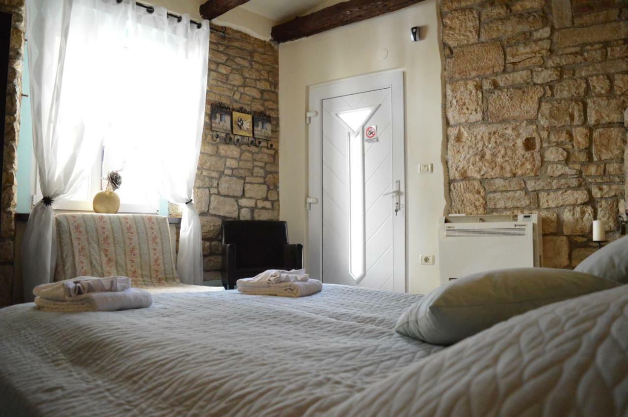 Apartment Sentimento Пула Екстериор снимка