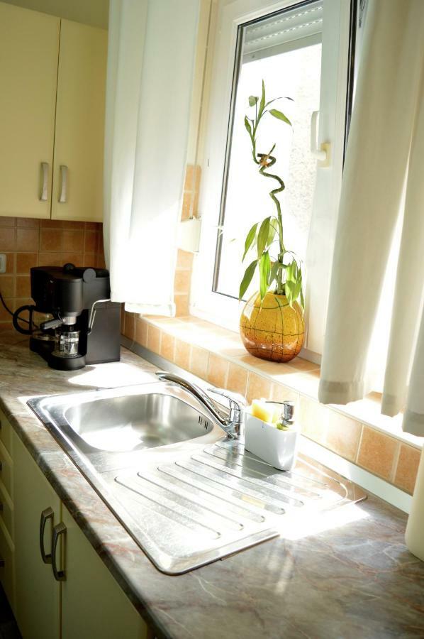 Apartment Sentimento Пула Екстериор снимка